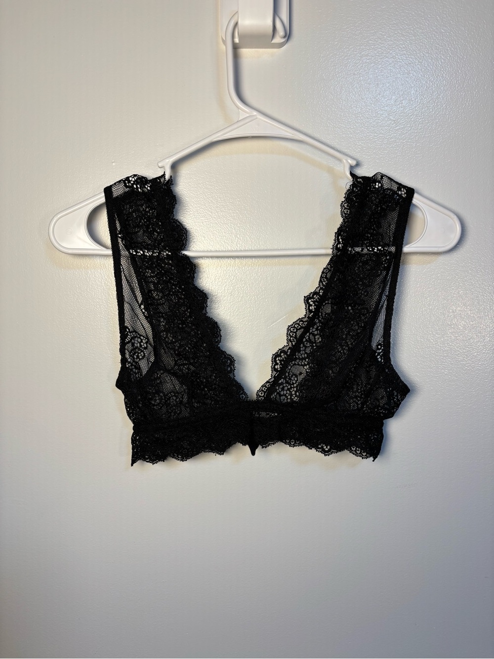 Only Hearts Black Lace Plunge Bralette with Scalloped Edges